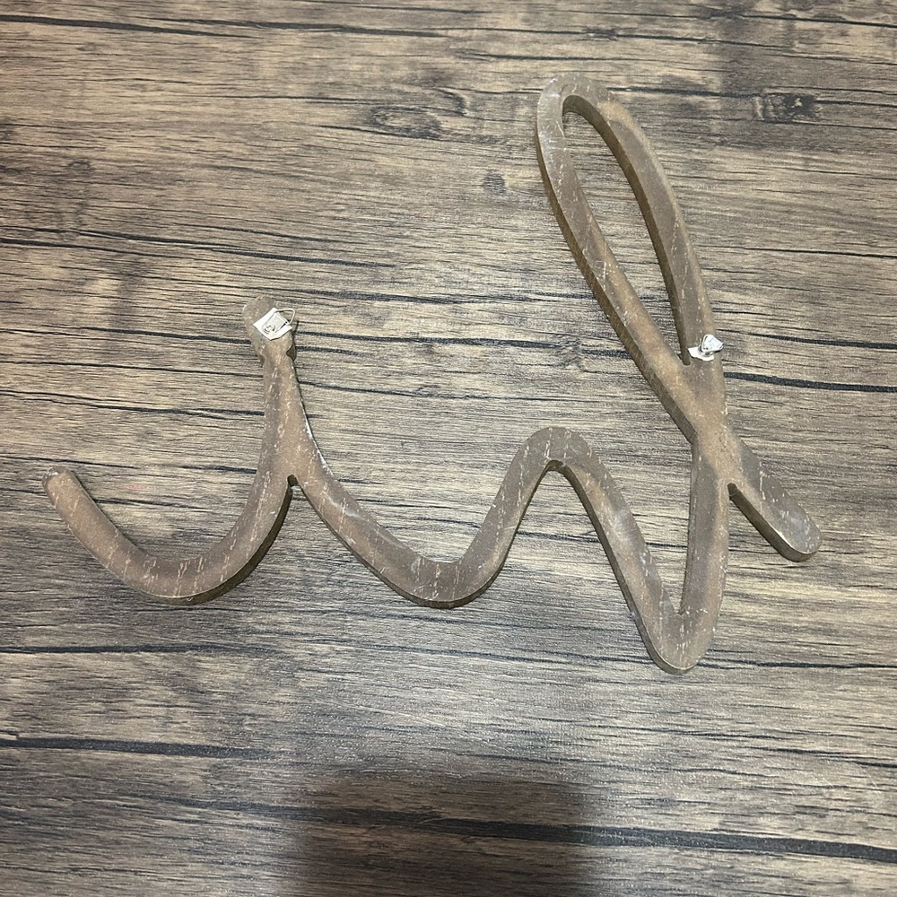 Rustic Hi sign - Picture 2 of 2
